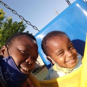 Meet your Posher, Lionell